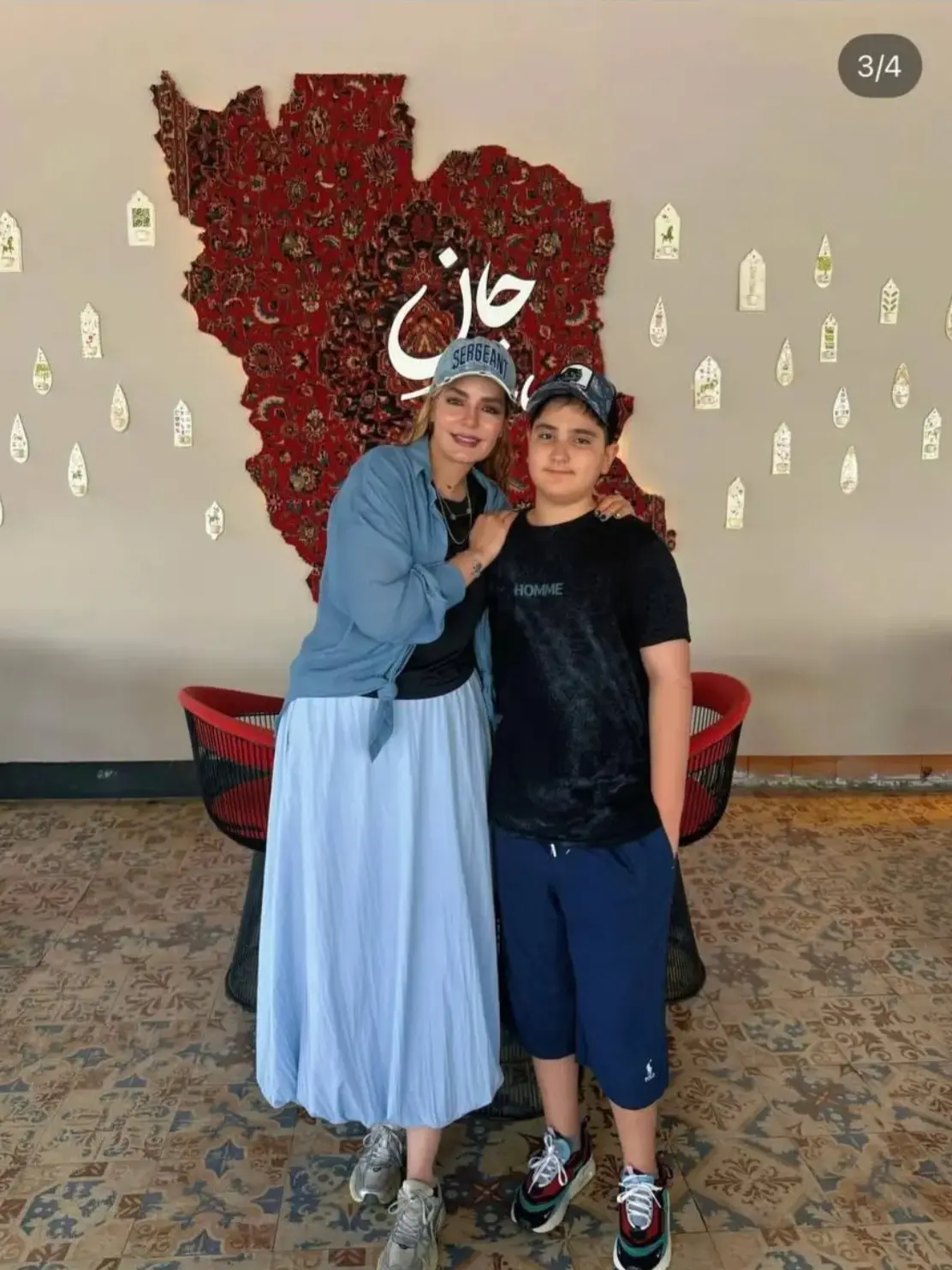 سپیده خداوردی با انتشار عکس های خانوادگی ، قاب صمیمی با پدر ، مادر و پسرش را به اشتراک گذاشت !