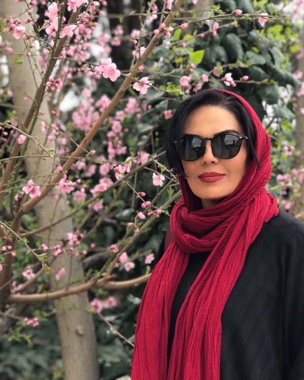عکس سارا خویینی ها 1405