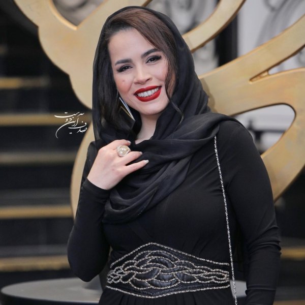 عکس ملیکا شریفی نیا