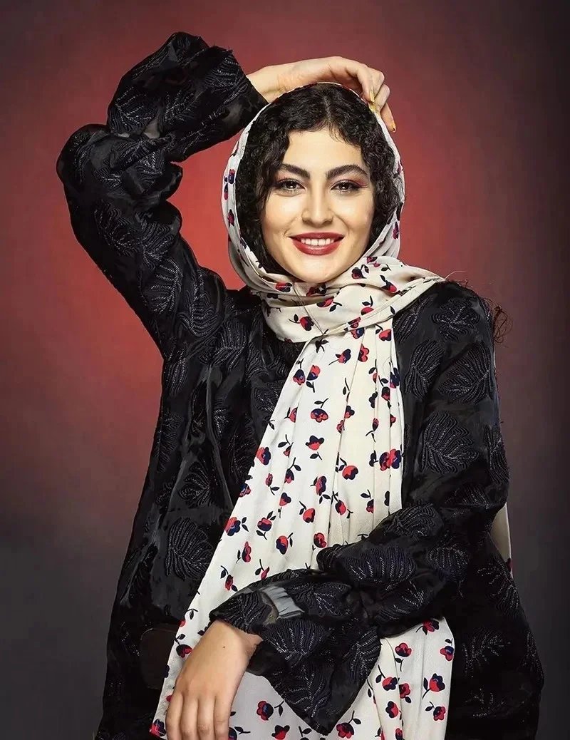 عکس مریم مومن 1405