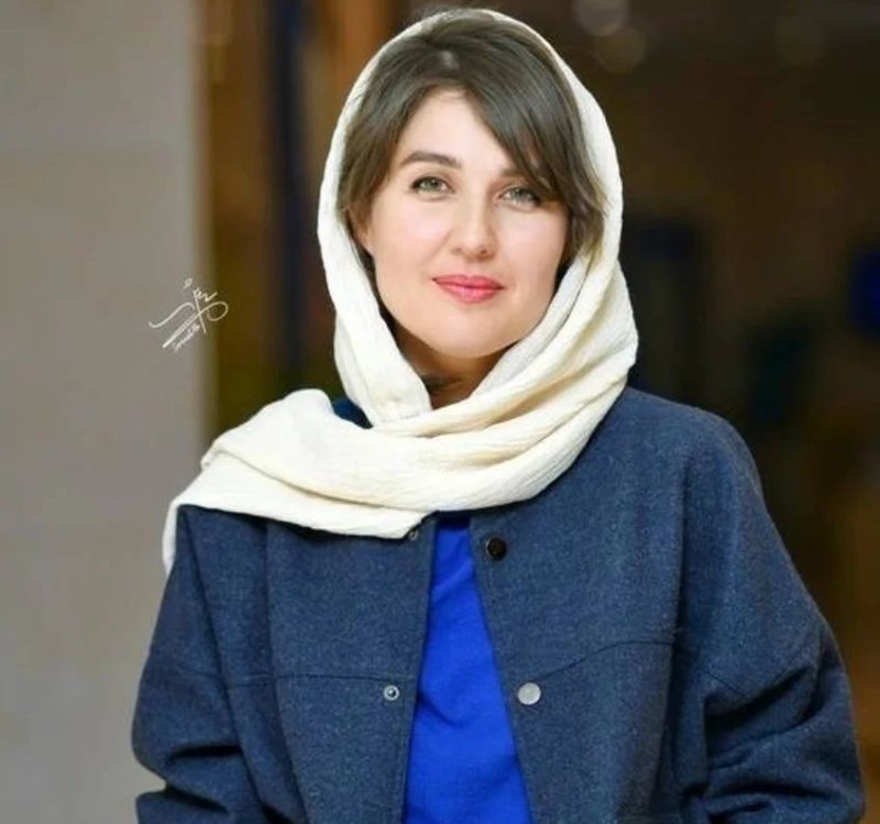 عکس گلوریا هاردی 1405