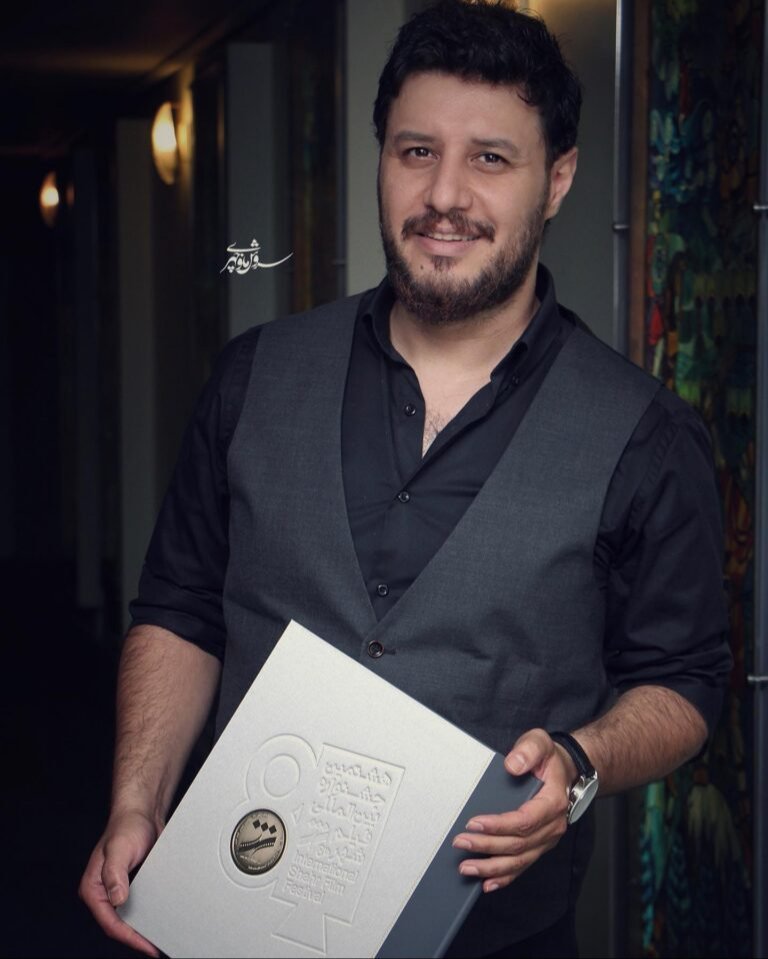 بیوگرافی جواد عزتی