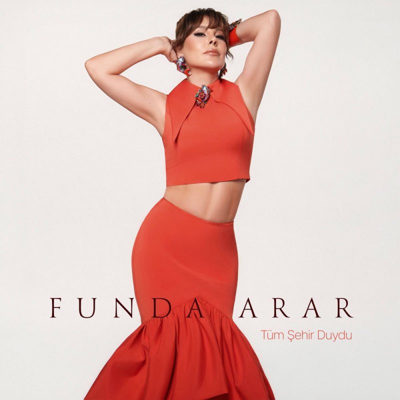 دانلود آلبوم Funda Arar به نام Tum Sehir Duydu
