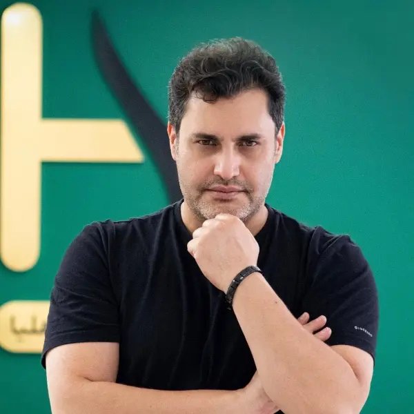عکس و بیوگرافی امیرمحمد زند - ستاره