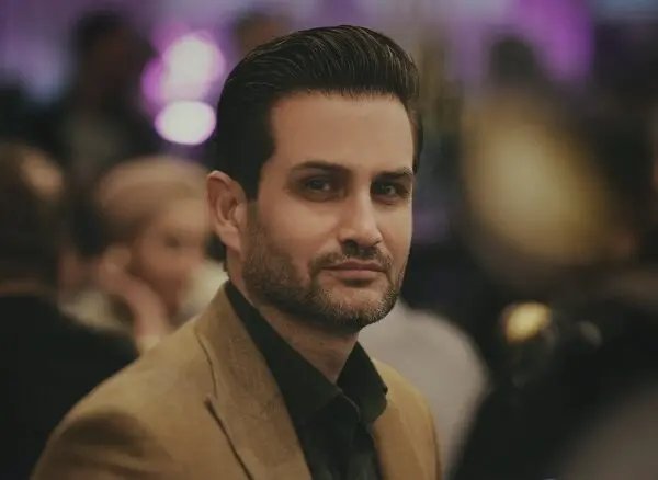 عکس و بیوگرافی پویا امینی - ستاره