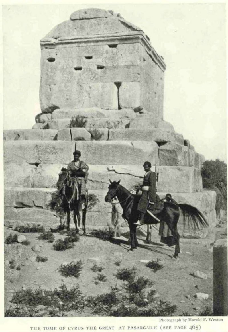 آرامگاه کوروش بزرگ (Cyrus the Great)
