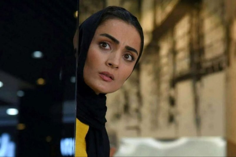 السا فیروزآذر