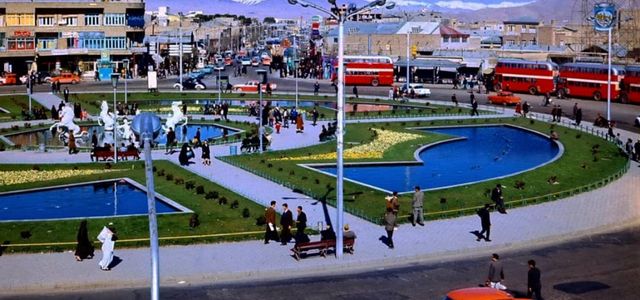 نمایی دیگر از میدان