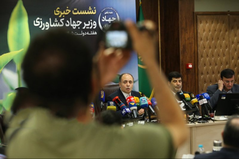 حفظ امنیت غذایی کشور با وجود دو جنگ، خشکسالی و فعال شدن مکانیسم ماشه